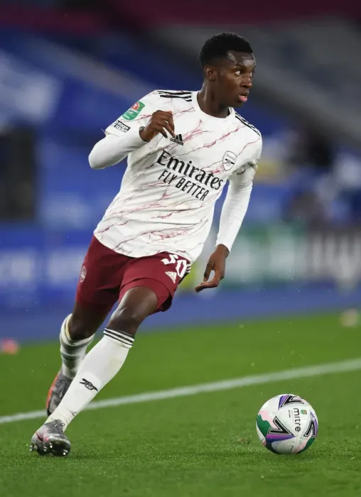 Framed Print : Arsenal's Eddie Nketiah in Action: Carabao Cup Clash Against Leicester City