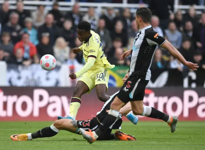 Framed Print : Arsenal's Eddie Nketiah in Action Against Newcastle United - Premier League Showdown (2021-22)