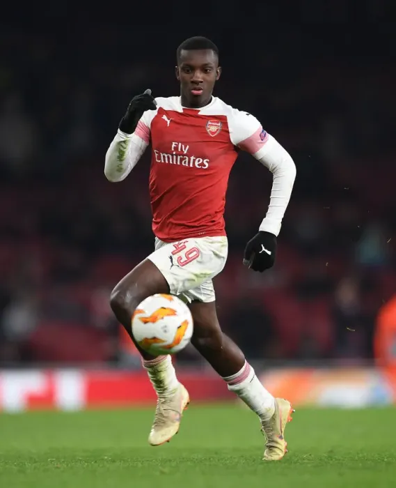 Framed Print : Arsenal's Eddie Nketiah in Action against Qarabag in UEFA Europa League