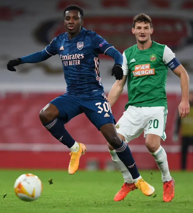 Framed Print : Arsenal's Eddie Nketiah in Action against Rapid Wien in Europa League Clash Framed Print : Arsenal's Eddie Nketiah in Action against Rapid Wien in Europa League Clash