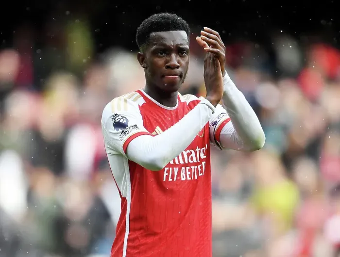 Framed Print : Arsenal's Eddie Nketiah Celebrates with Fans after Arsenal v Fulham Win, 2023-24 Premier League Framed Print : Arsenal's Eddie Nketiah Celebrates with Fans after Arsenal v Fulham Win, 2023-24 Premier League
