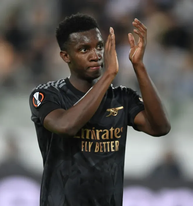 Framed Print : Arsenal's Eddie Nketiah Celebrates with Fans after UEFA Europa League Win against FC Zurich Framed Print : Arsenal's Eddie Nketiah Celebrates with Fans after UEFA Europa League Win against FC Zurich