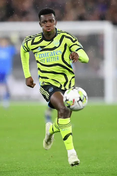 Framed Print : Arsenal's Eddie Nketiah Chases Ball in Carabao Cup Clash vs. West Ham United Framed Print : Arsenal's Eddie Nketiah Chases Ball in Carabao Cup Clash vs. West Ham United