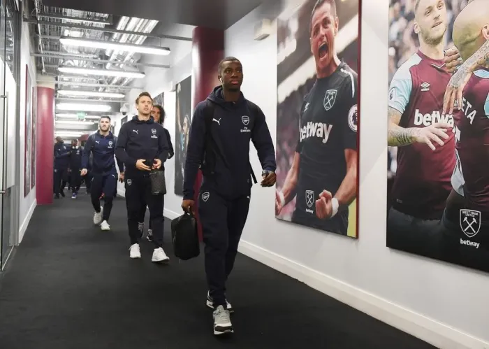 Framed Print : Arsenal's Eddie Nketiah Heads to the Changing Room Before West Ham Clash