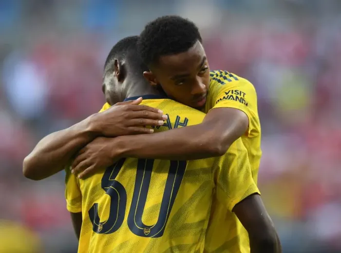 Framed Print : Arsenal's Eddie Nketiah and Joe Willock Celebrate Goals Against ACF Fiorentina in 2019 International Champions Cup, Charlotte