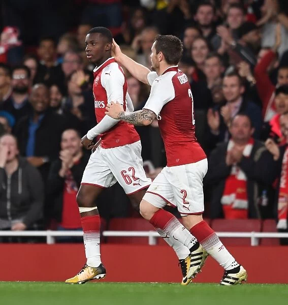 Arsenal's Eddie Nketiah and Mathieu Debuchy Celebrate Goal vs Norwich City (Carabao Cup 2017-18)