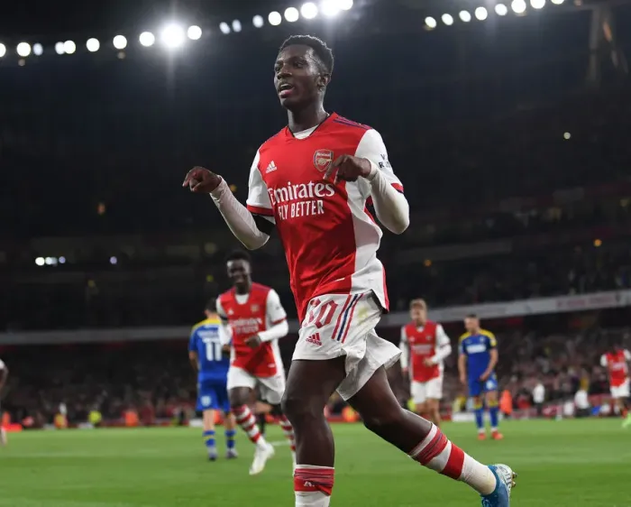Framed Print : Arsenal's Eddie Nketiah Scores Hat-Trick: Cruising Past AFC Wimbledon in Carabao Cup