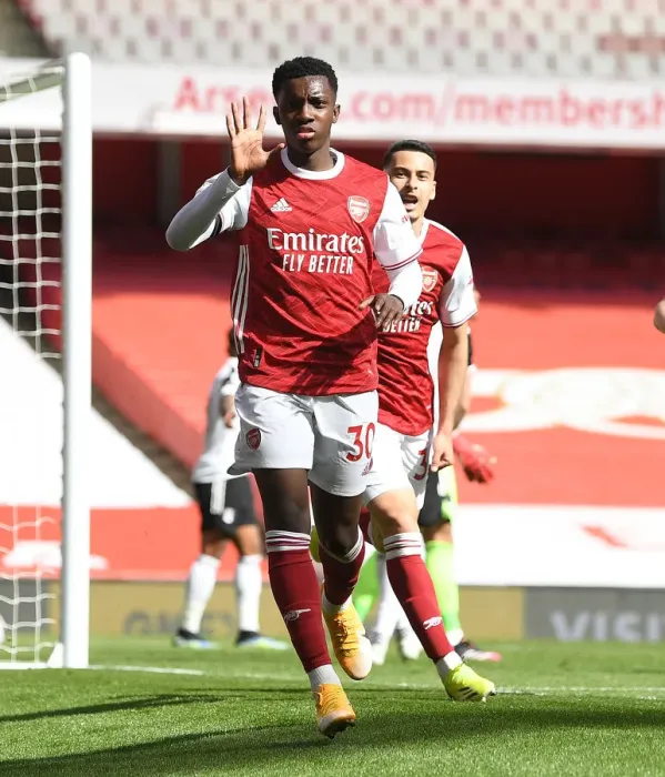 Framed Print : Arsenal's Eddie Nketiah Scores the Winning Goal Against Fulham in Empty Emirates Stadium, Premier League 2020-21