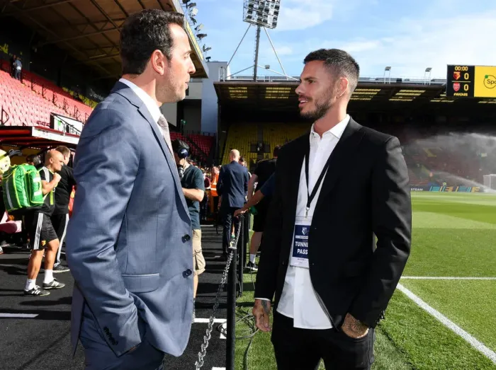 Framed Print : Arsenal's Edu Reunites with Former Team Mates Ahead of Watford Clash (2019-20)