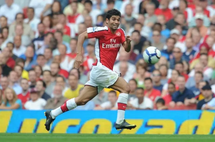 Framed Print : Arsenal's Eduardo Scores Brace in 4-0 Win Over Wigan Athletic, Emirates Stadium, 2009