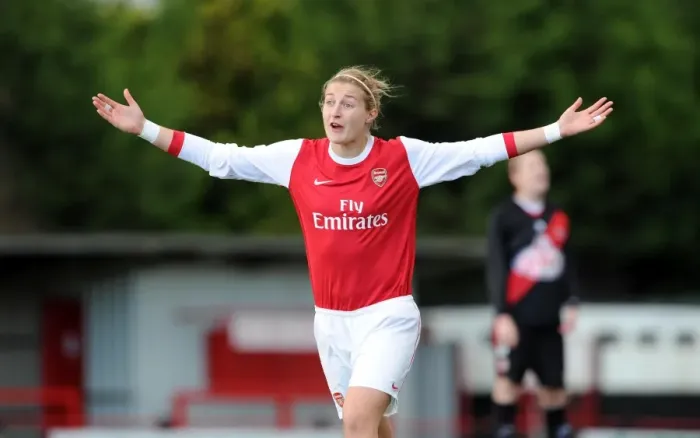 Framed Print : Arsenal's Ellen White Scores in 4-1 Victory over Rayo Vallecano in UEFA Champions League Framed Print : Arsenal's Ellen White Scores in 4-1 Victory over Rayo Vallecano in UEFA Champions League
