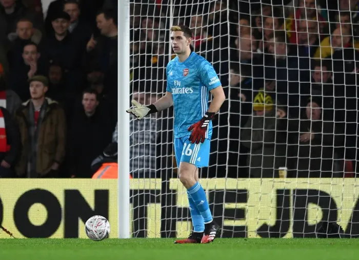 Framed Print : Arsenal's Emi Martinez in FA Cup Action Against AFC Bournemouth