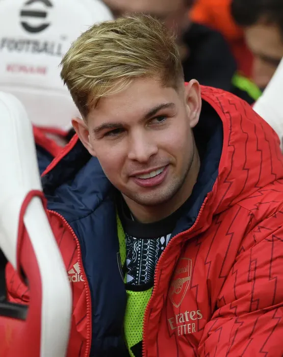 Framed Print : Arsenal's Emile Smith Rowe Gears Up for Arsenal v Brighton & Hove Albion in the Premier League (2023-24) Framed Print : Arsenal's Emile Smith Rowe Gears Up for Arsenal v Brighton & Hove Albion in the Premier League (2023-24)