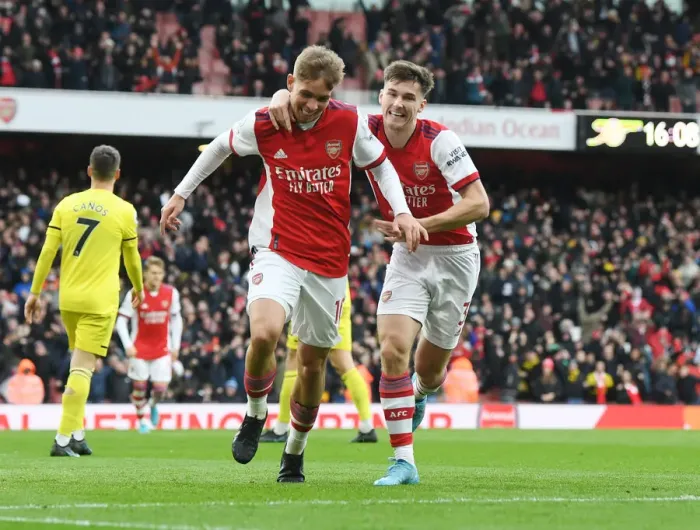 Framed Print : Arsenal's Emile Smith Rowe and Kieran Tierney Celebrate First Goal Against Brentford in 2021-22 Premier League Framed Print : Arsenal's Emile Smith Rowe and Kieran Tierney Celebrate First Goal Against Brentford in 2021-22 Premier League
