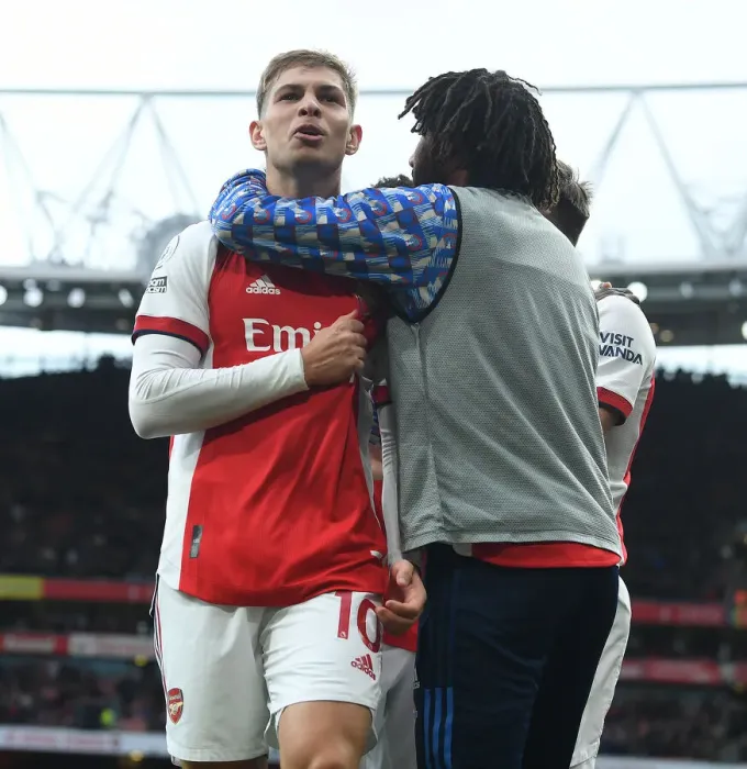 Framed Print : Arsenal's Emile Smith Rowe and Mo Elneny Celebrate First Goal vs. Brentford (2021-22)