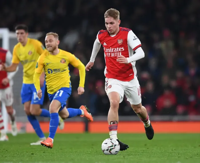 Framed Print : Arsenal's Emile Smith Rowe Shines in Carabao Cup Quarterfinal Against Sunderland Framed Print : Arsenal's Emile Smith Rowe Shines in Carabao Cup Quarterfinal Against Sunderland