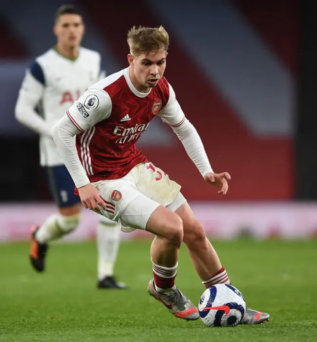 Framed Print : Arsenal's Emile Smith Rowe Shines in Empty Emirates Against Tottenham, Premier League 2020-21 Framed Print : Arsenal's Emile Smith Rowe Shines in Empty Emirates Against Tottenham, Premier League 2020-21