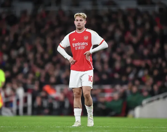 Framed Print : Arsenal's Emile Smith Rowe Shines in Premier League Clash Against West Ham United (December 2023)