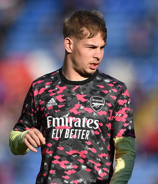 Arsenal's Emile Smith Rowe Warms Up Ahead of Crystal Palace Clash - Premier League 2020-21
