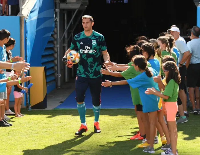 Framed Print : Arsenal's Emiliano Martinez Gears Up: Arsenal v ACF Fiorentina, 2019 International Champions Cup, Charlotte