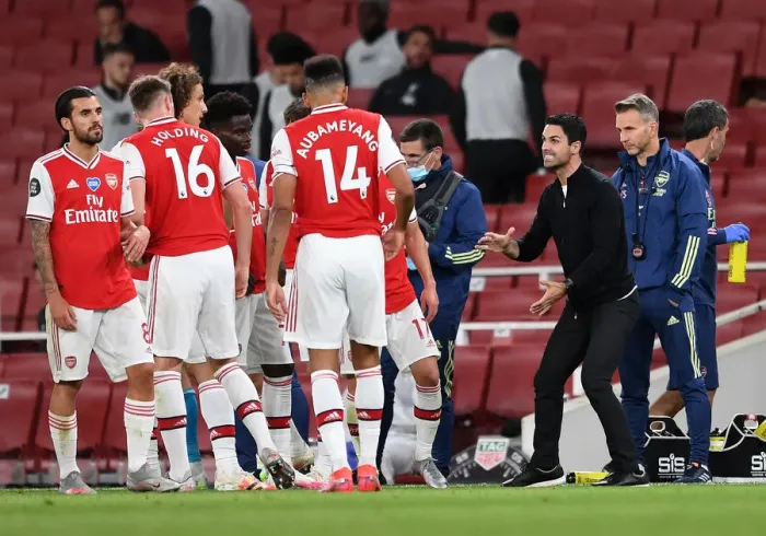 Framed Print : Arsenal's Empty Emirates: Mikel Arteta Coaches Team Against Liverpool Amidst Pandemic (2019-20) Framed Print : Arsenal's Empty Emirates: Mikel Arteta Coaches Team Against Liverpool Amidst Pandemic (2019-20)