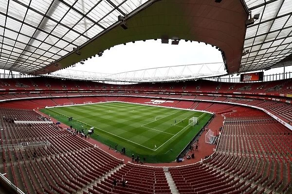Arsenal's Emirates Stadium: Pre-Match Atmosphere vs Manchester City (2018-19)