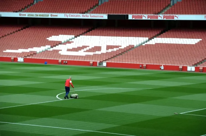 Framed Print : Arsenal's Emirates Stadium: Pre-Match Pitch Marking (Arsenal vs. Sunderland, 2015) Framed Print : Arsenal's Emirates Stadium: Pre-Match Pitch Marking (Arsenal vs. Sunderland, 2015)