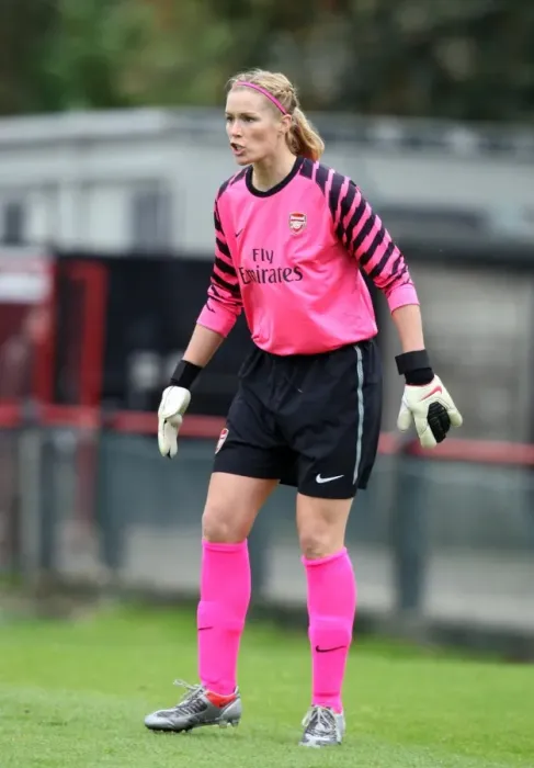 Framed Print : Arsenal's Emma Byrne Shines in 9-0 UEFA Women's Champions League Victory over ZFK Masinac Framed Print : Arsenal's Emma Byrne Shines in 9-0 UEFA Women's Champions League Victory over ZFK Masinac