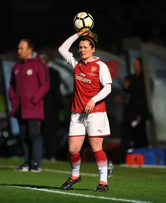 Framed Print : Arsenal's Emma Mitchell Faces Off Against Manchester City Ladies in Continental Cup Final