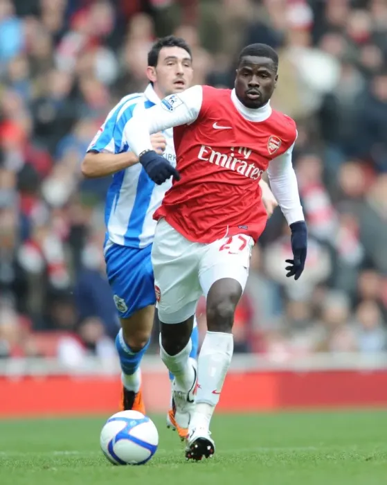 Framed Print : Arsenal's Emmanuel Eboue Celebrates FA Cup Victory over Huddersfield Town Framed Print : Arsenal's Emmanuel Eboue Celebrates FA Cup Victory over Huddersfield Town