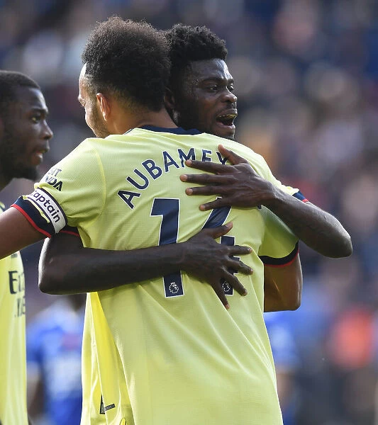 Arsenal's Emotional Reunion: Thomas Partey and Pierre-Emerick Aubameyang Hug it Out After Leicester City Victory