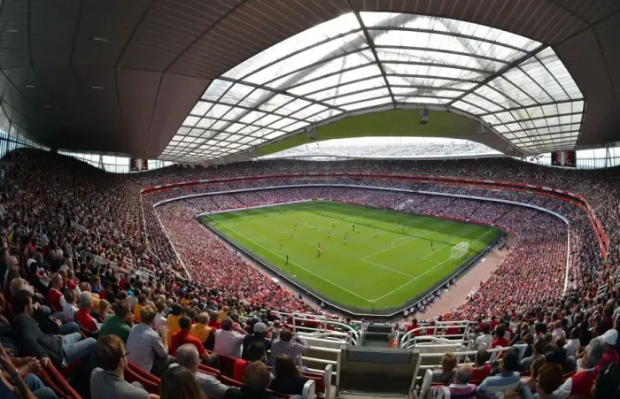 Framed Print : Arsenal's Epic 6-1 Victory over Southampton in the Premier League at Emirates Stadium (2012-13)
