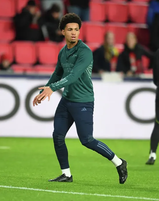 Framed Print : Arsenal's Ethan Nwaneri Gears Up: PSV Eindhoven vs Arsenal, UEFA Champions League 2023 / 24 Framed Print : Arsenal's Ethan Nwaneri Gears Up: PSV Eindhoven vs Arsenal, UEFA Champions League 2023 / 24
