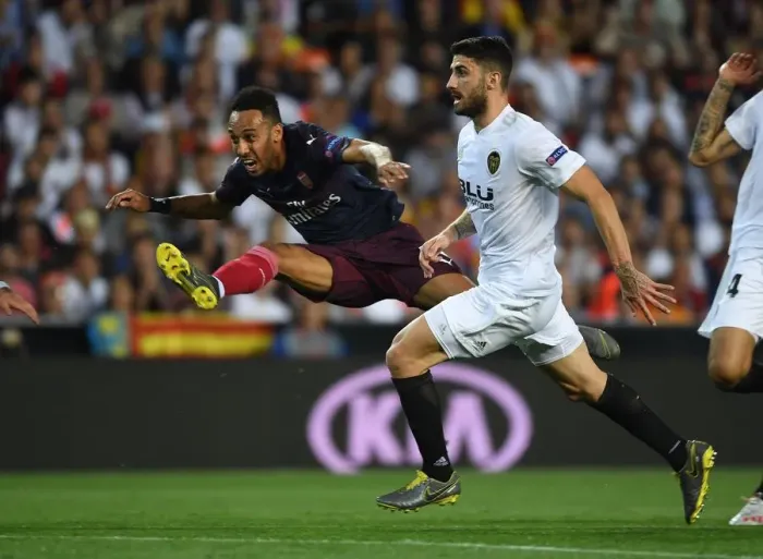 Framed Print : Arsenal's Europa League Final Win: Aubameyang's Decisive Goal Against Valencia