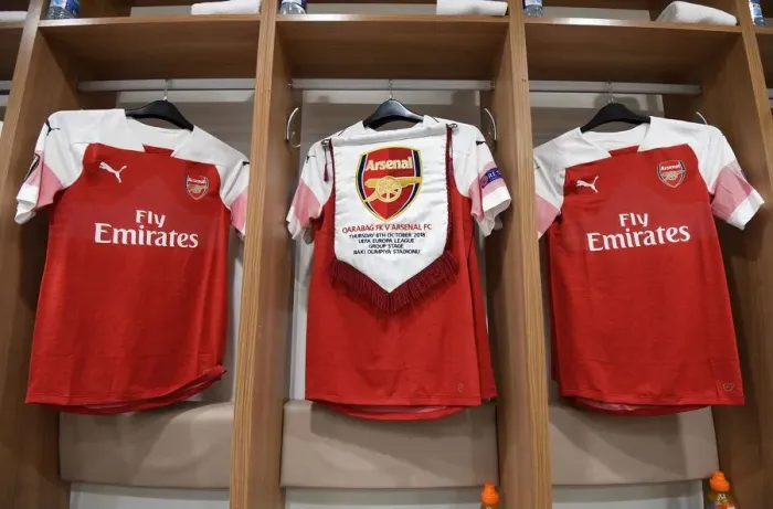 Framed Print : Arsenal's Europa League Preparation: Shirt and Pennant in Qarabag Changing Room (2018) Framed Print : Arsenal's Europa League Preparation: Shirt and Pennant in Qarabag Changing Room (2018)