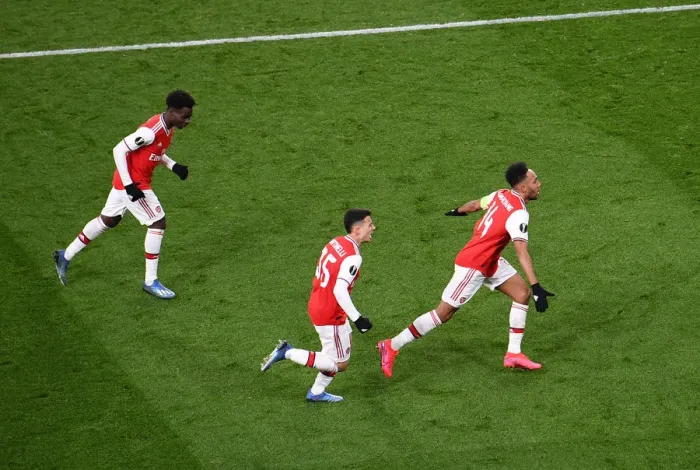 Framed Print : Arsenal's Europa League Victory: Aubameyang's Goal Secures Triumph over Olympiacos