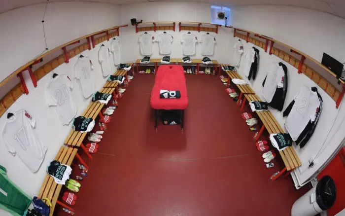 Framed Print : Arsenal's FA Cup Preparations: Nottingham Forest Showdown at City Ground Framed Print : Arsenal's FA Cup Preparations: Nottingham Forest Showdown at City Ground