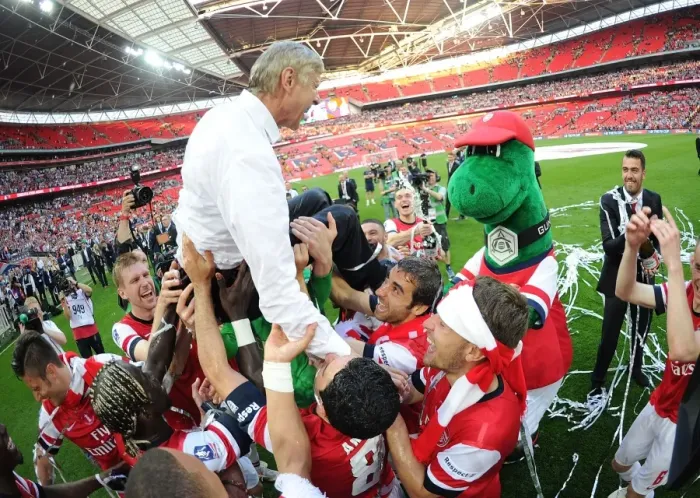 Framed Print : Arsenal's FA Cup Triumph: Wenger Lifted on Shoulders by Jubilant Squad Framed Print : Arsenal's FA Cup Triumph: Wenger Lifted on Shoulders by Jubilant Squad
