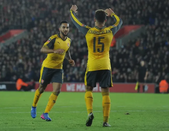 Framed Print : Arsenal's FA Cup Victory: Unforgettable Moment as Walcott and Oxlade-Chamberlain Celebrate Goals vs Southampton