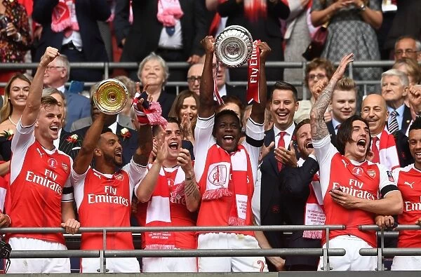 Arsenal's FA Cup Victory: Holding, Walcott, Xhaka, Welbeck, Bellerin Lift the Trophy