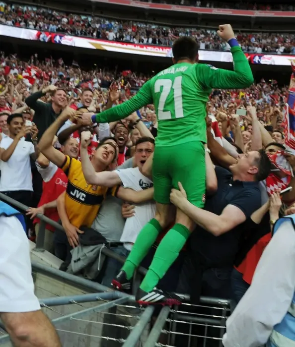 Framed Print : Arsenal's FA Cup Victory: Lukasz Fabianski's Triumphant Moment