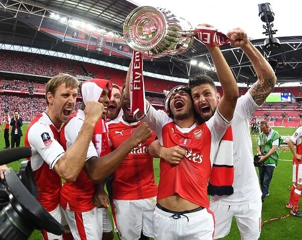 Arsenal's FA Cup Victory: Monreal, Iwobi, Mustafi, Welbeck, Elneny, and Giroud Celebrate