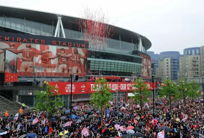 Framed Print : Arsenal's FA Cup Victory: Triumphant Parade at Emirates Stadium (2014-15) Framed Print : Arsenal's FA Cup Victory: Triumphant Parade at Emirates Stadium (2014-15)