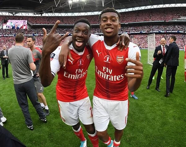 Arsenal's FA Cup Victory: Welbeck and Iwobi's Euphoric Celebration
