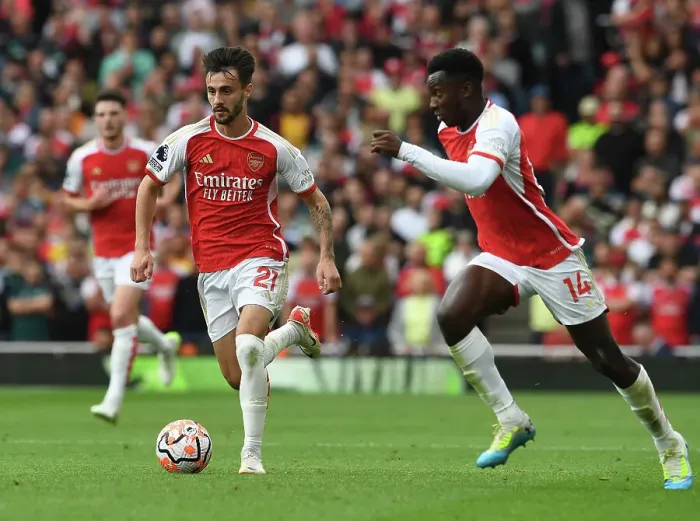 Framed Print : Arsenal's Fabio Vieira Goes Head-to-Head with Tottenham in the 2023-24 Premier League Showdown Framed Print : Arsenal's Fabio Vieira Goes Head-to-Head with Tottenham in the 2023-24 Premier League Showdown