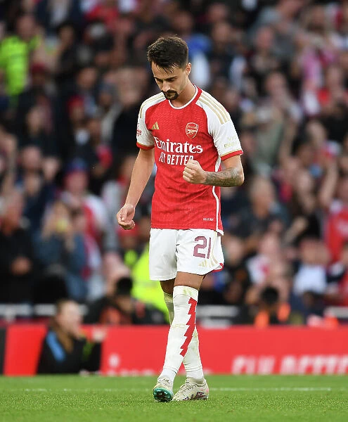 Arsenal's Fabio Vieira Scores Penalty in Arsenal FC vs AS Monaco Emirates Cup Clash, 2023-24