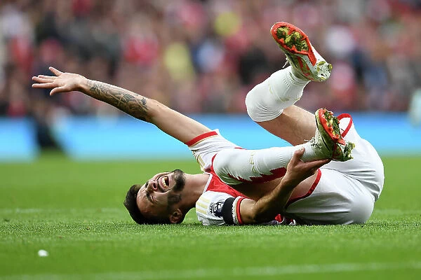 Arsenal's Fabio Vieira Suffers Injury in Arsenal v Sheffield United Premier League Clash (2023-24)