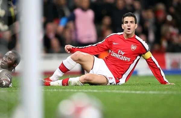 Arsenal's Fabregas Shines in 2:0 UEFA Champions League Victory over Standard Liege's Mangala