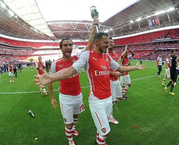 Arsenal's Flamini and Ramsey: Celebrating FA Community Shield Victory
