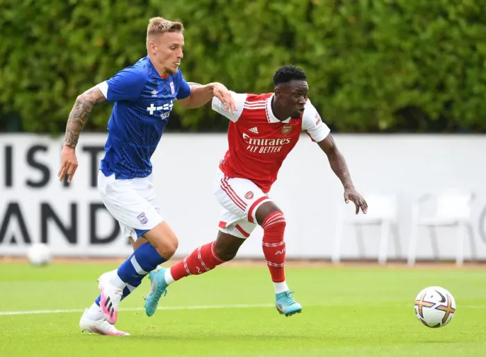Framed Print : Arsenal's Flo Balogun Shines in Pre-Season Victory over Ipswich Town